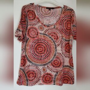 Robert Kitchen Soft Short Sleeve Top with Red and Orange Mandala Design, XXL, 18